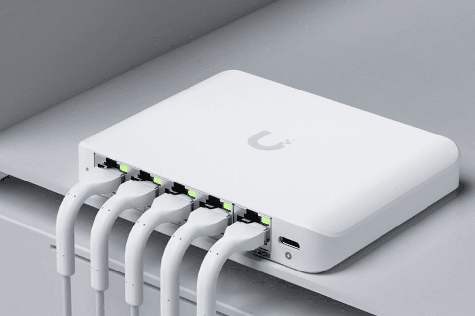 UBIQUITI UNIFI SWITCH USW-FLEX-MINI CONMUTADOR GESTIONADO 4×10/100/1000 POE