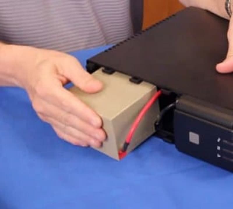 SERVICIO DE REVISION Y CAMBIO DE BATERIA DE REEMPLAZO EN UPS